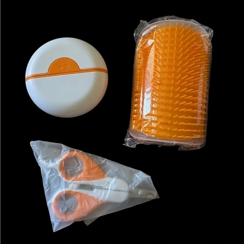 NWT-PET GROOMING KIT